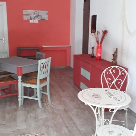 Bed and Breakfast La Rezztella Фонди Экстерьер фото